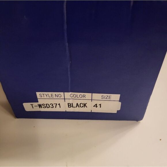 NIB Sparkly Rhinestone Bow & Buckle Ankle Straps Square Toe Chunky Heels - Picture 12 of 14